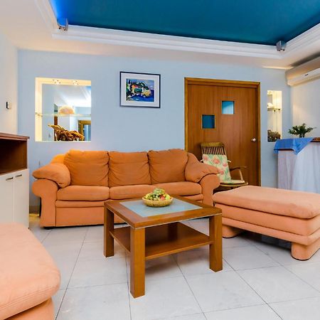 Gorgeous Apartment In Slano With Kitchen מראה חיצוני תמונה
