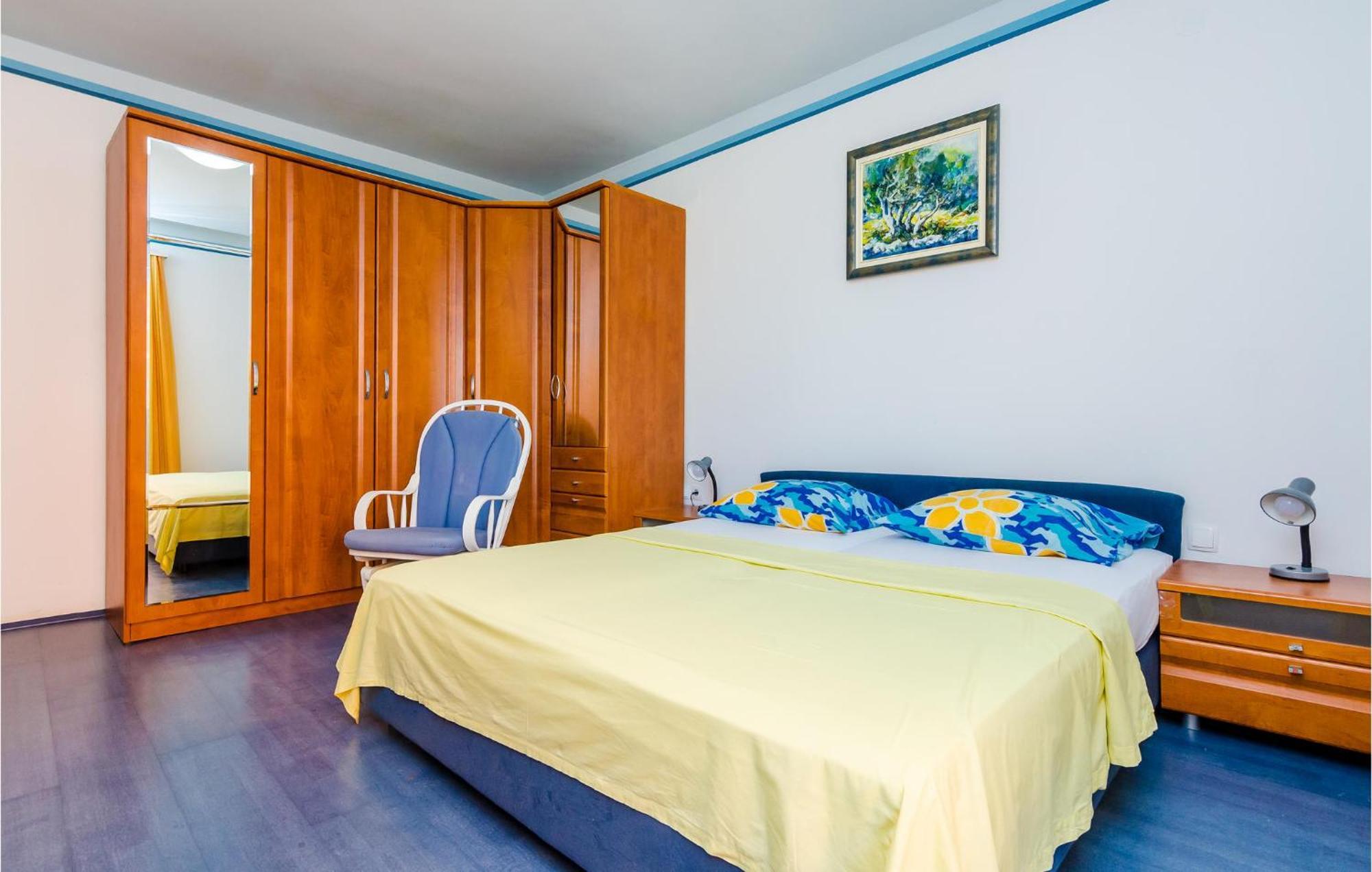 Gorgeous Apartment In Slano With Kitchen מראה חיצוני תמונה
