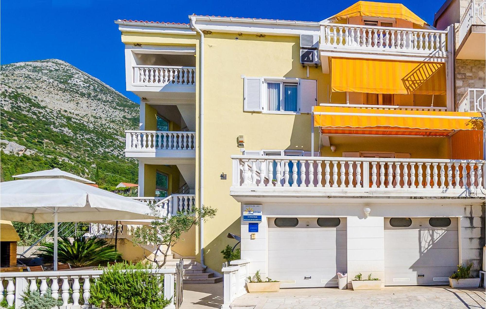 Gorgeous Apartment In Slano With Kitchen מראה חיצוני תמונה